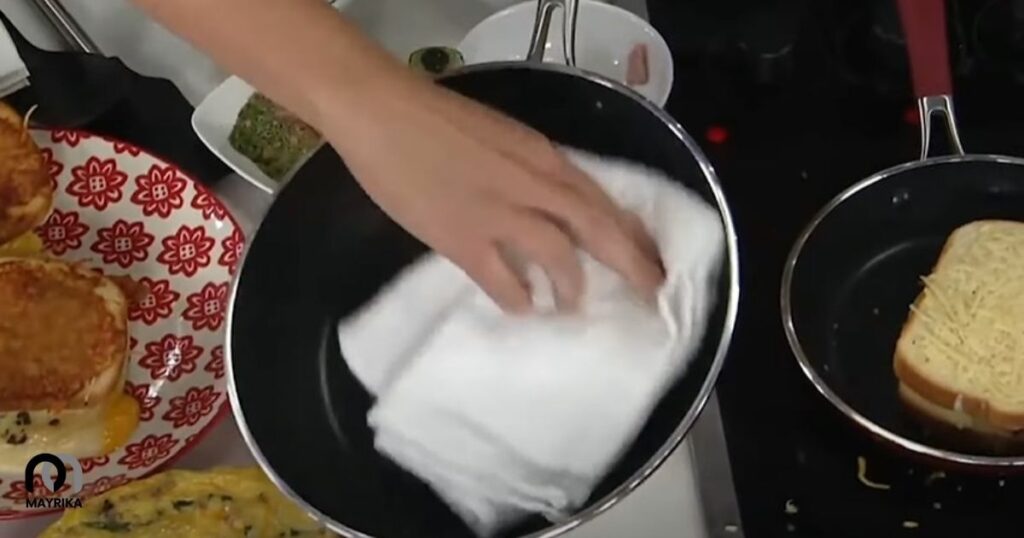 dry-your-nonstick-cookware-thoroughly-by-hand-or-with-a-paper-towel