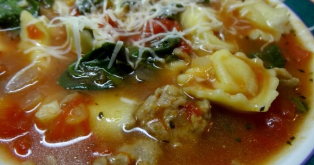 rustic-italian-tortellini-soup